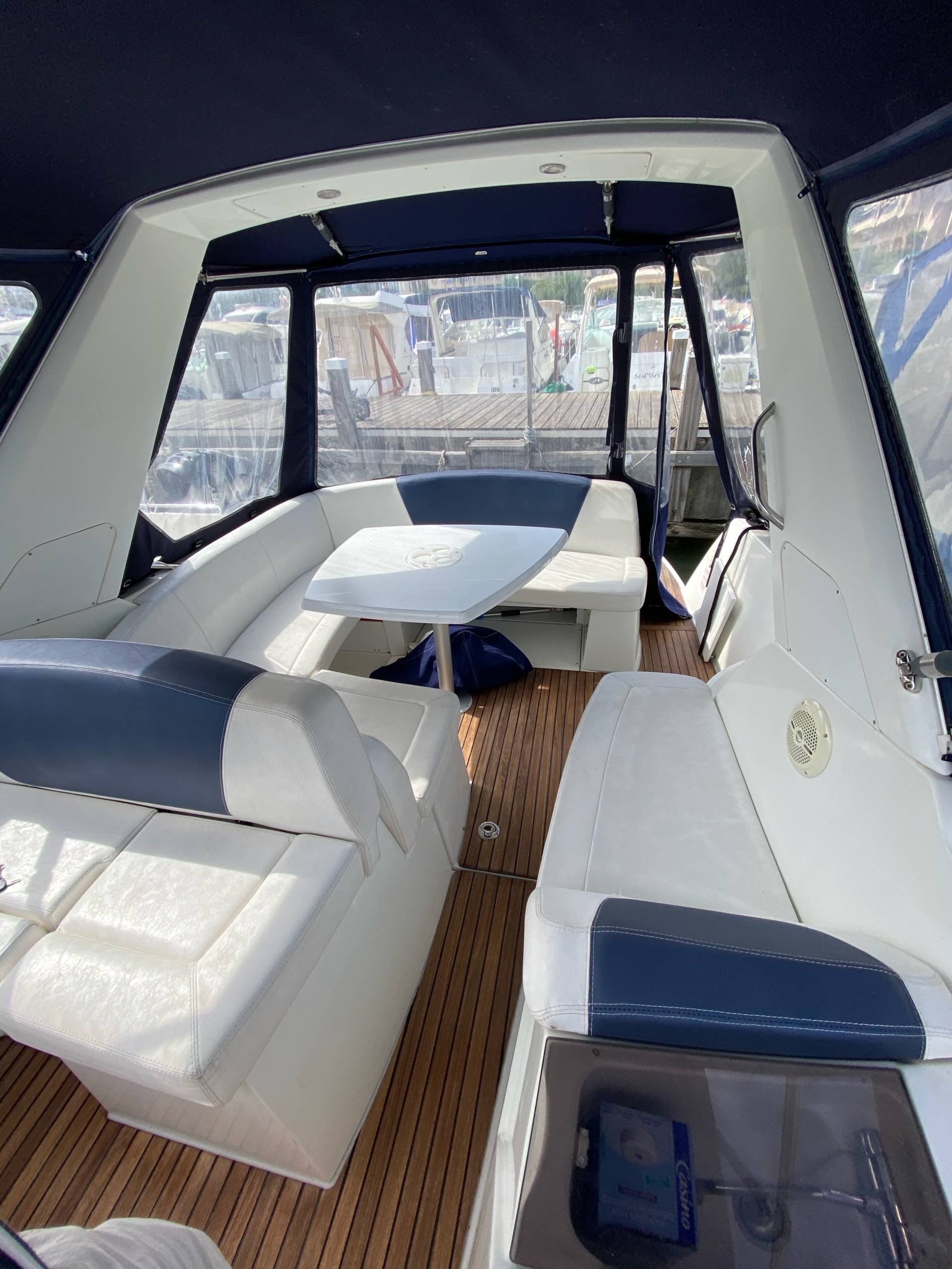 JEANNEAU Leader 8_4_1
